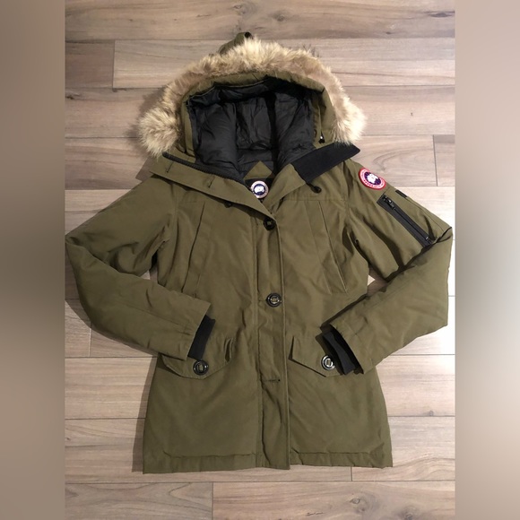 Canada Goose Montebello Parka , XS , Forest Green - Picture 2 of 5